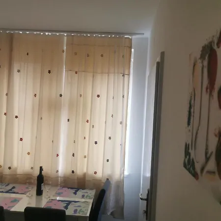 Apartman Liberta Lejlighed