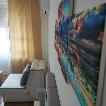 Apartman Liberta Lejlighed